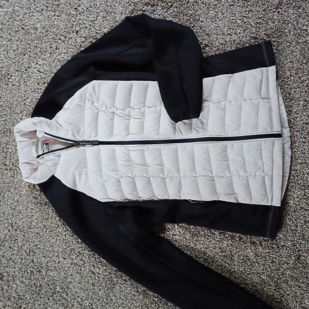 32 Below Weatherproof Lightweight Down Type ~ Size Medium